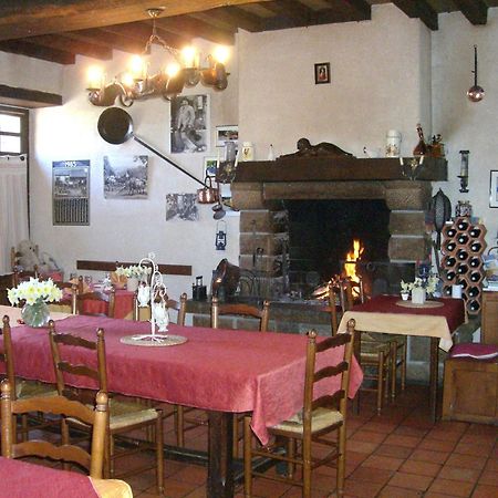 Chambres D'Hotes De La Ferme Auberge De Mesauboin Billé Exterior foto