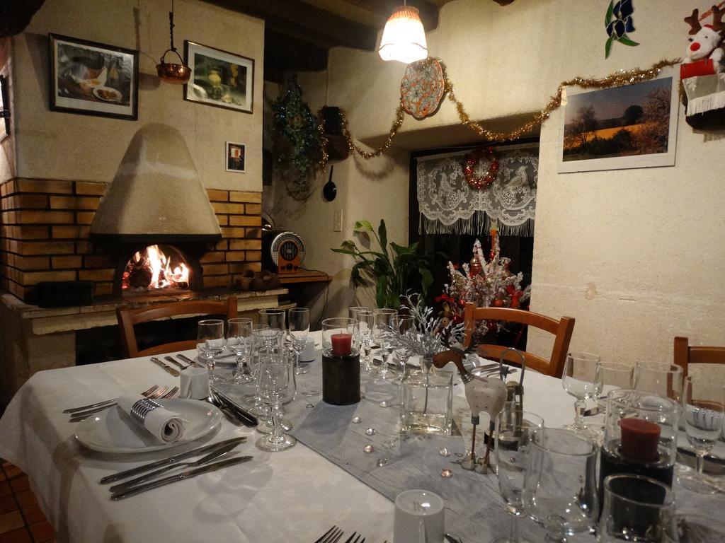 Chambres D'Hotes De La Ferme Auberge De Mesauboin Billé Exterior foto